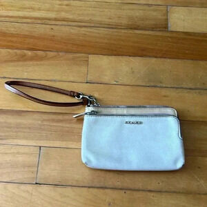 Coach  wristlet